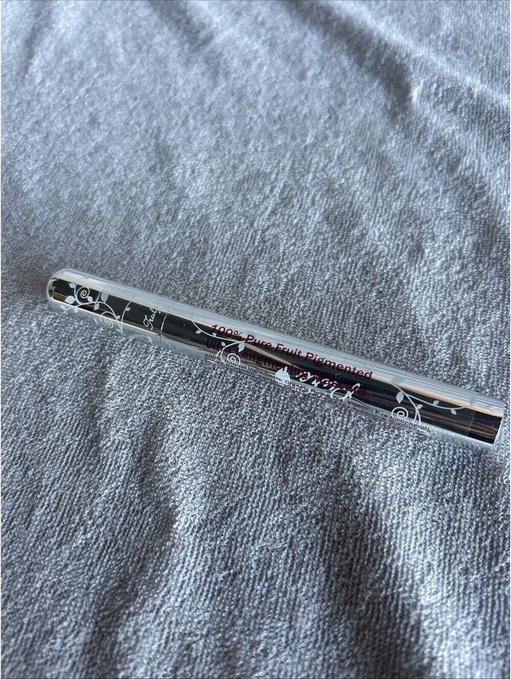 Pure Ultra Lengthening Fruit Pigmented Mascara